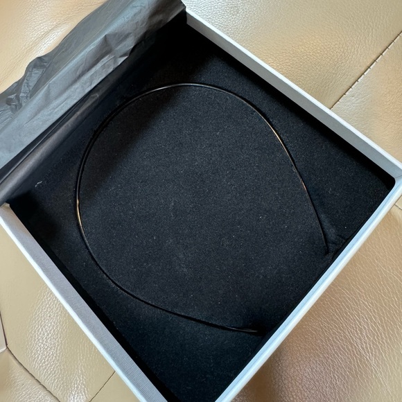 Celine logo headband - Picture 6 of 6